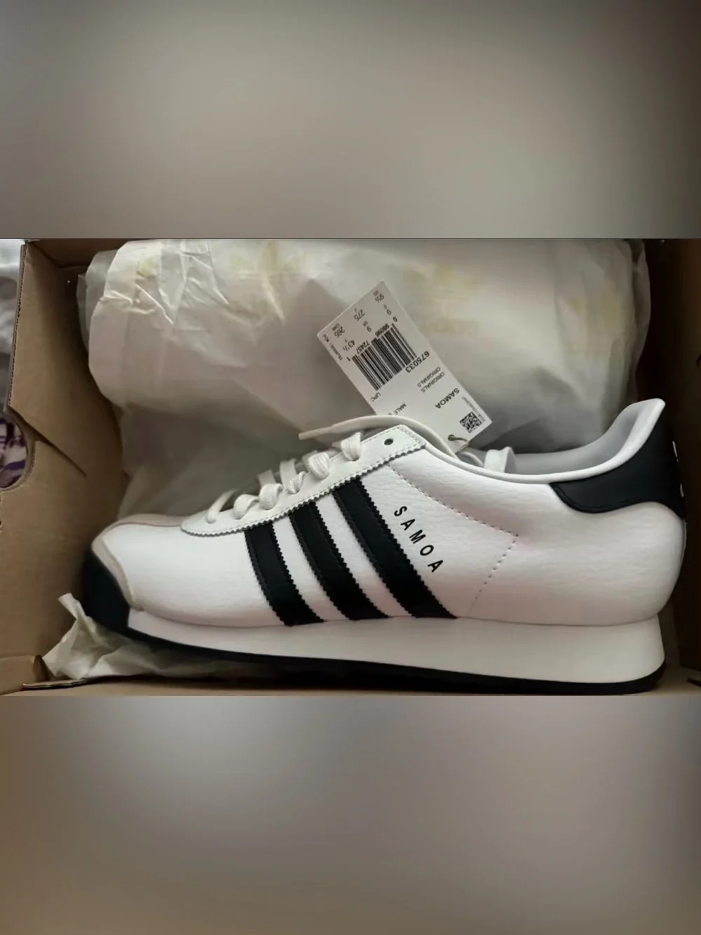 Adidas Samoa Black and White US Men’s  Size 9.5